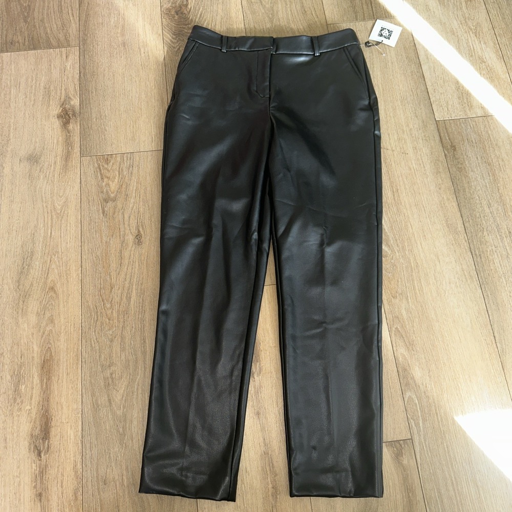 Anne Klein Women's Black Faux Leather Pants Dressy Sexy Size 4‎ NEW